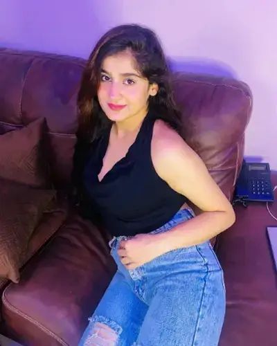 Call Girls Sendhwa